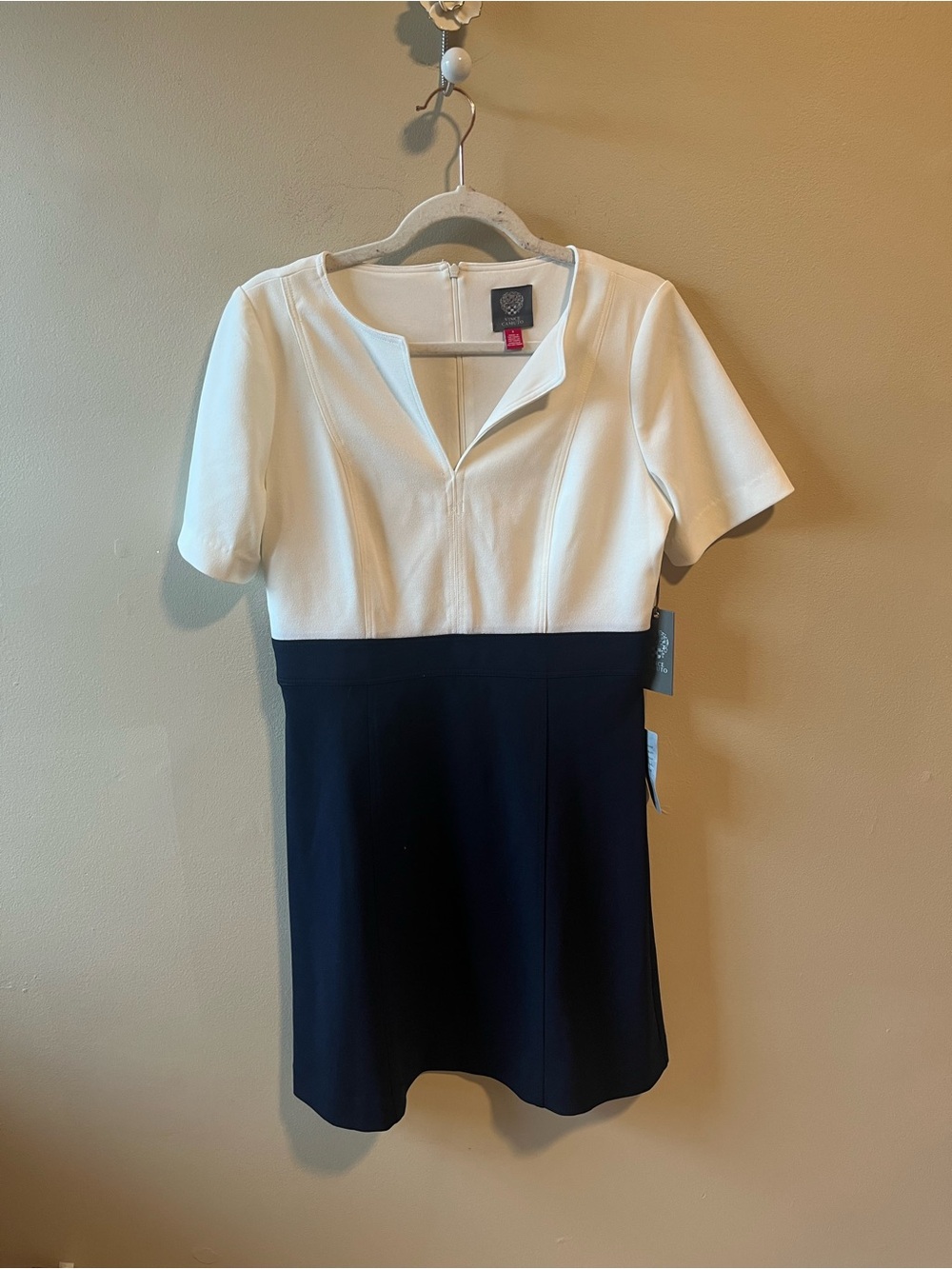 NWT Vince Camuto Blue and White color blocked dress size 6